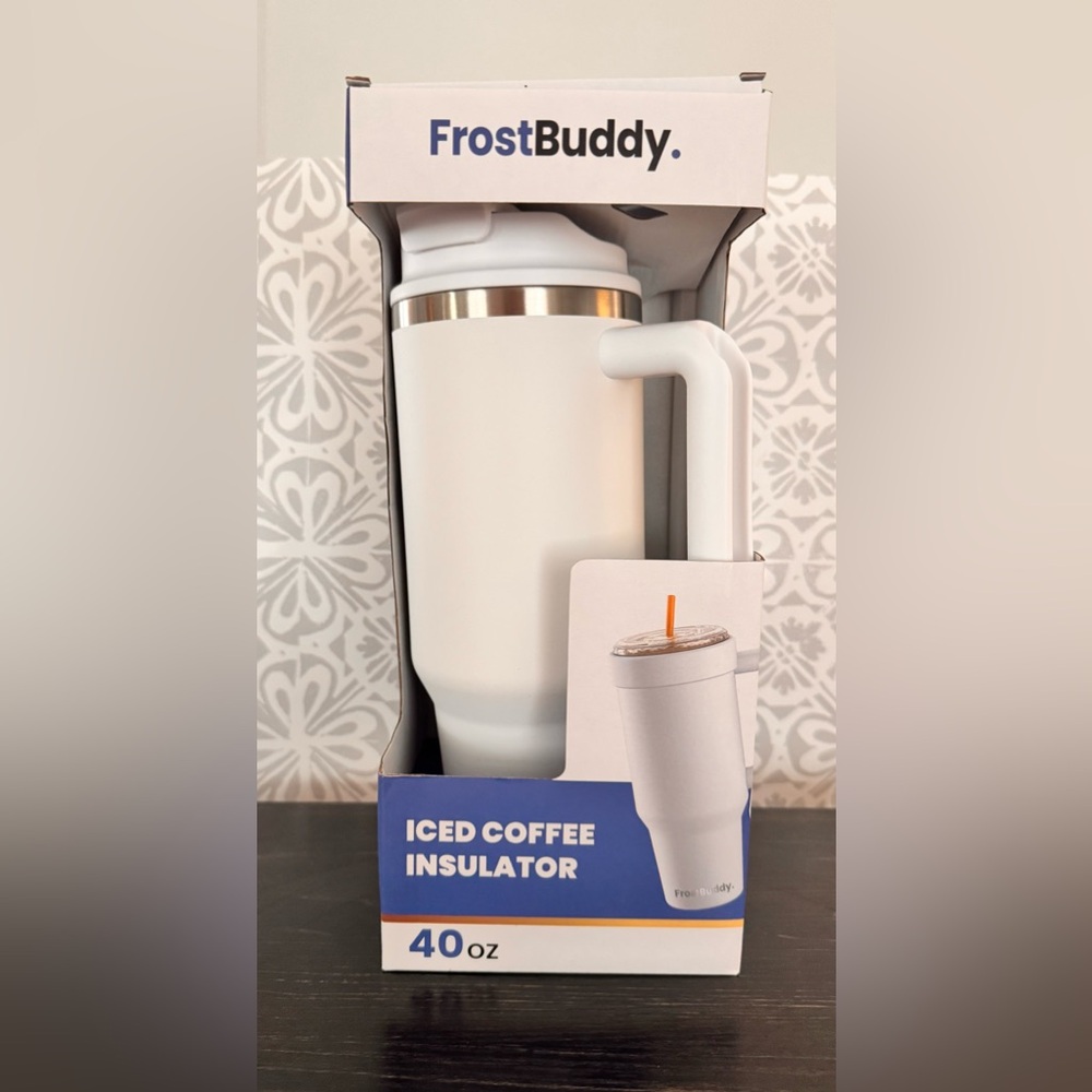 FrostBuddy 40oz White Iced Coffee Insulator